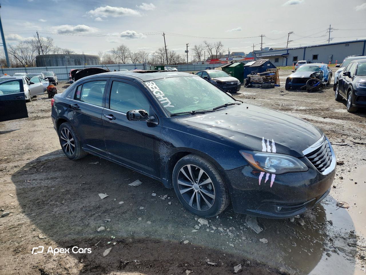 Chrysler 200 2011