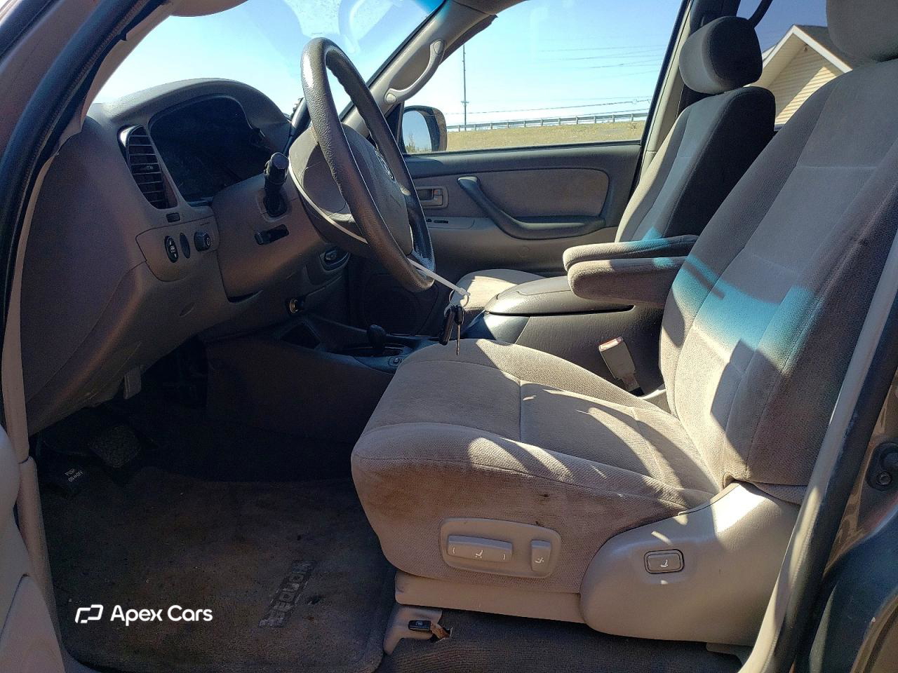Toyota Sequoia 2004
