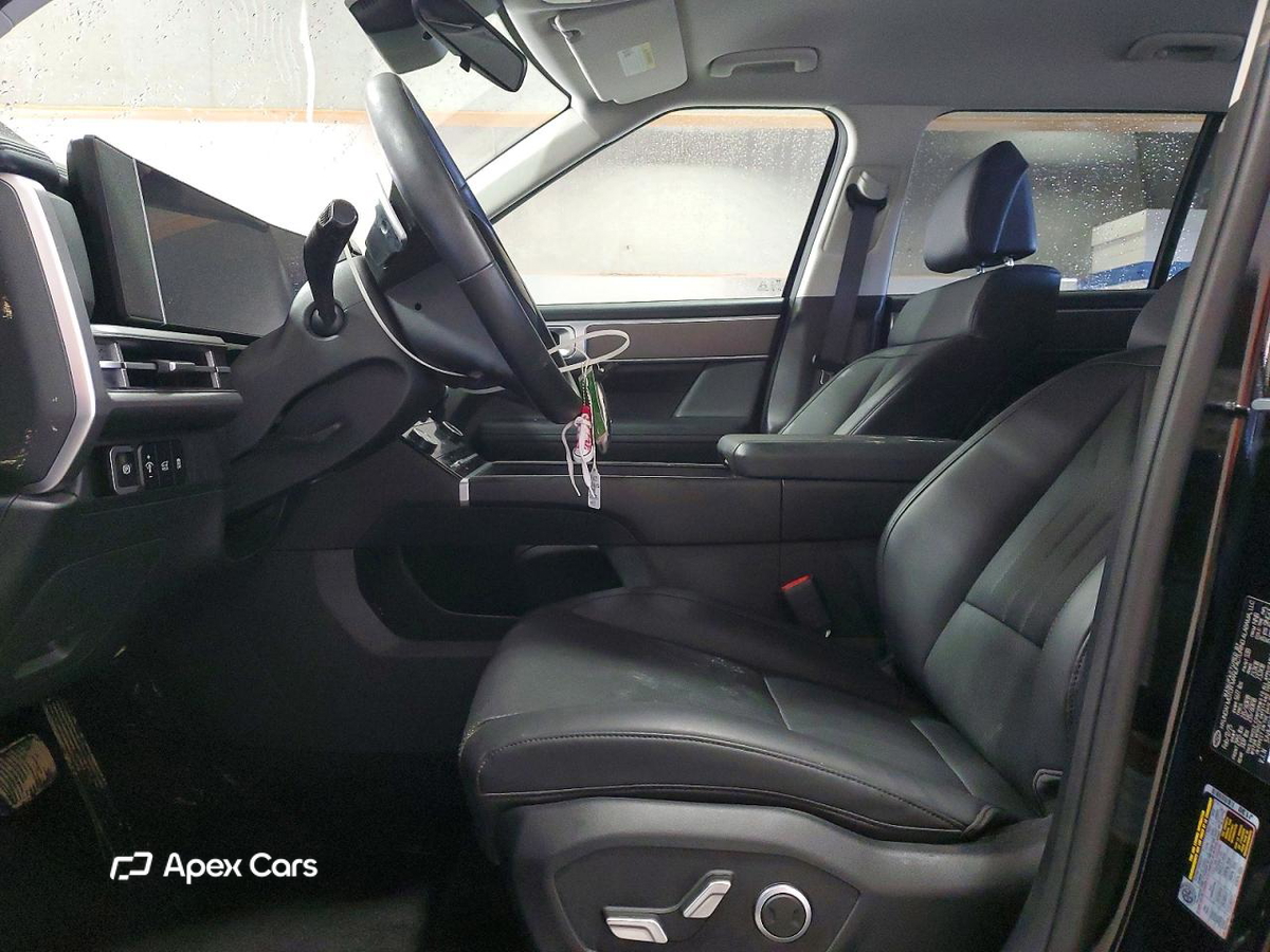 Hyundai Santa Fe 2025