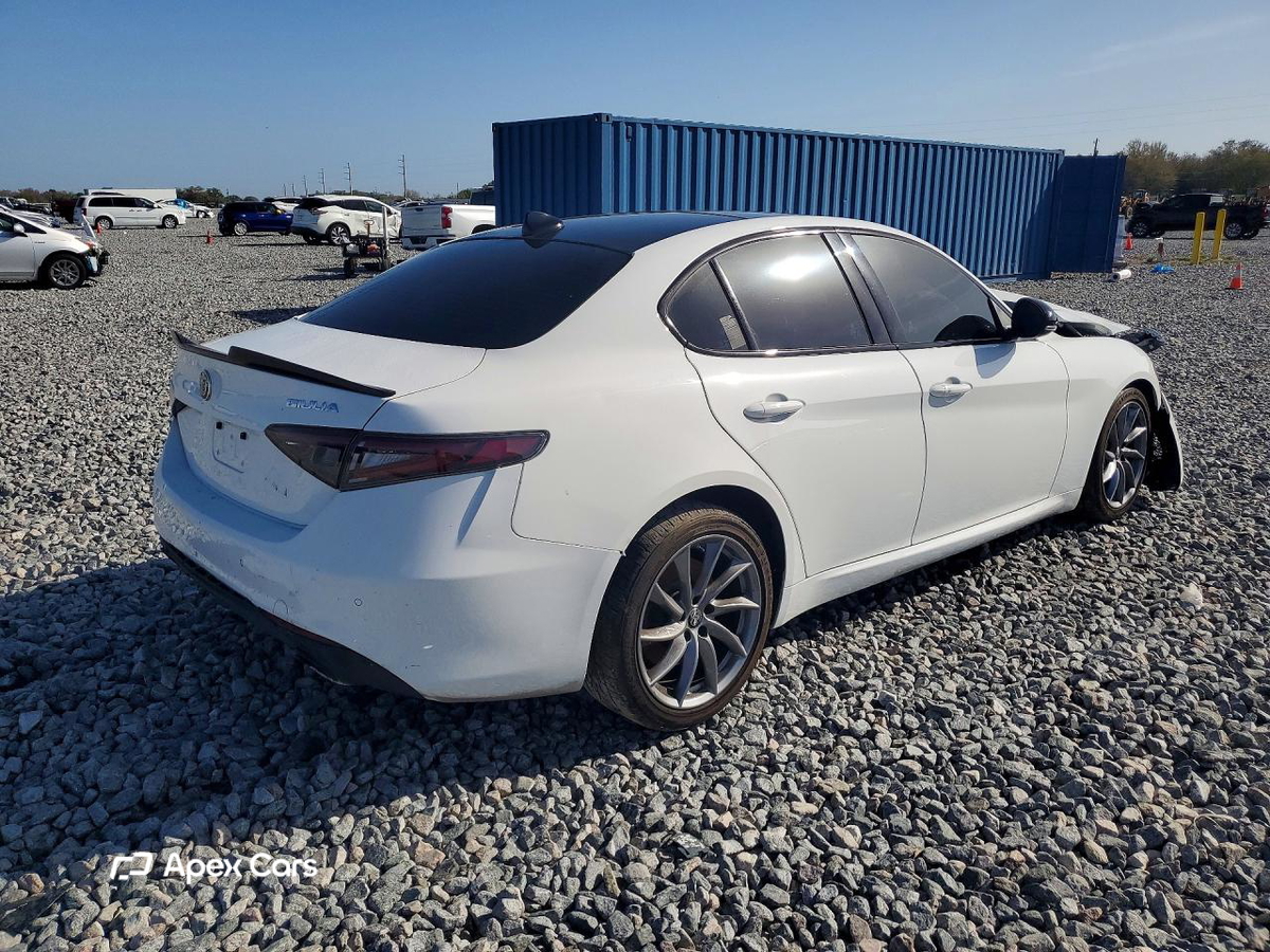Alfa Romeo Giulia 2024