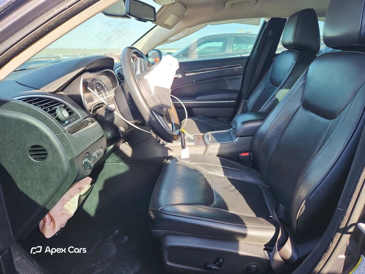 Chrysler 300 2019
