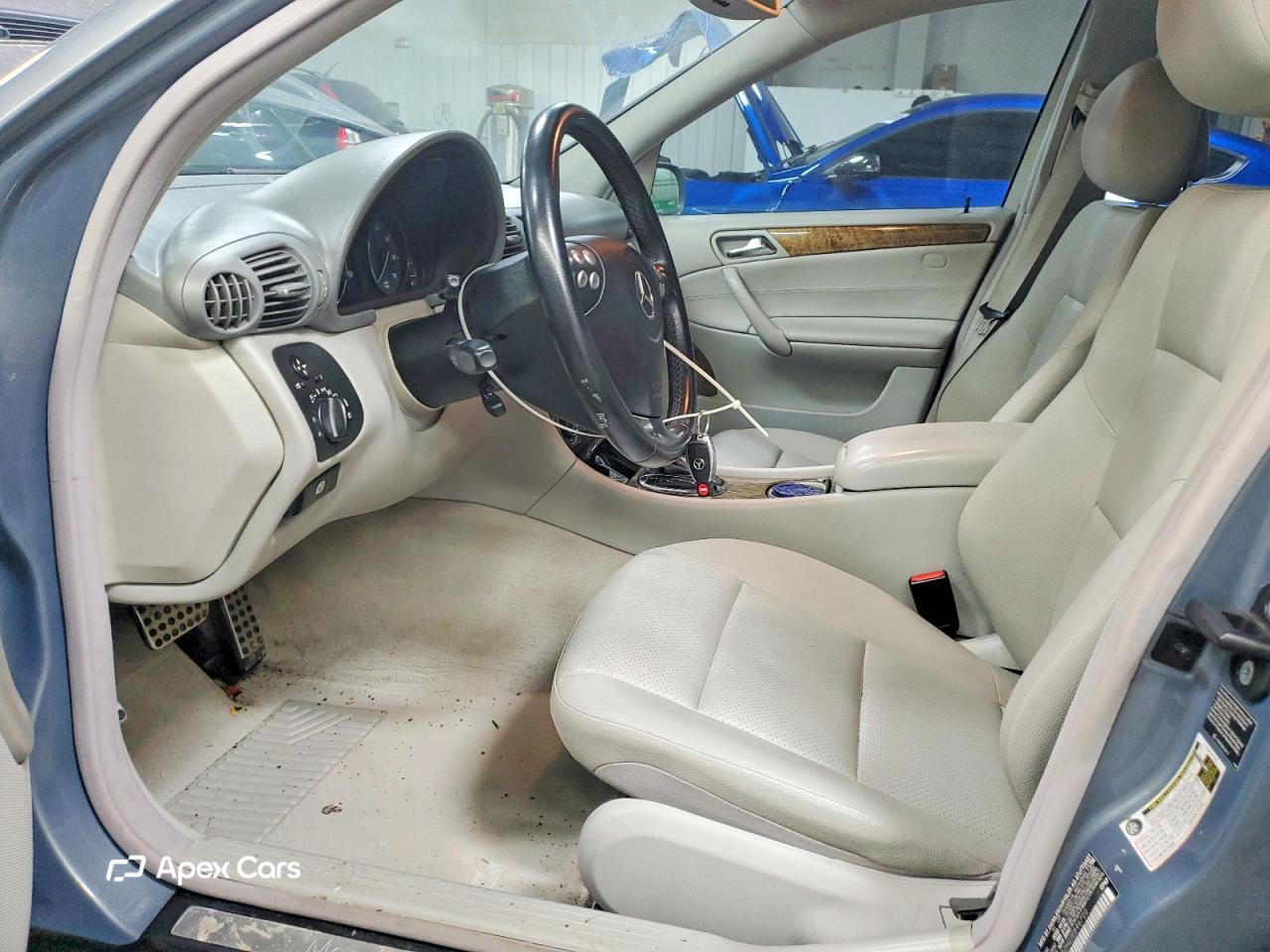 Mercedes-Benz  2007
