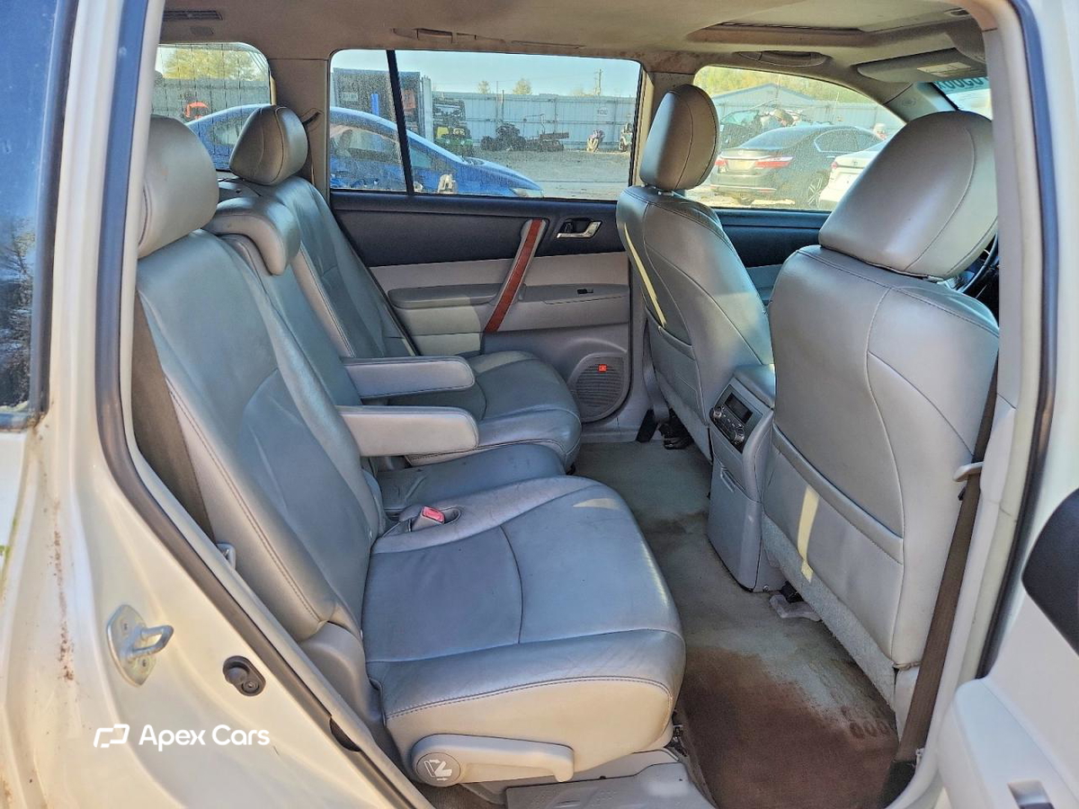 Toyota Highlander 2010