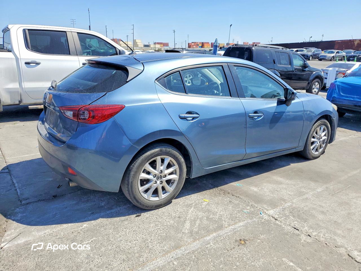 Mazda 3 2016