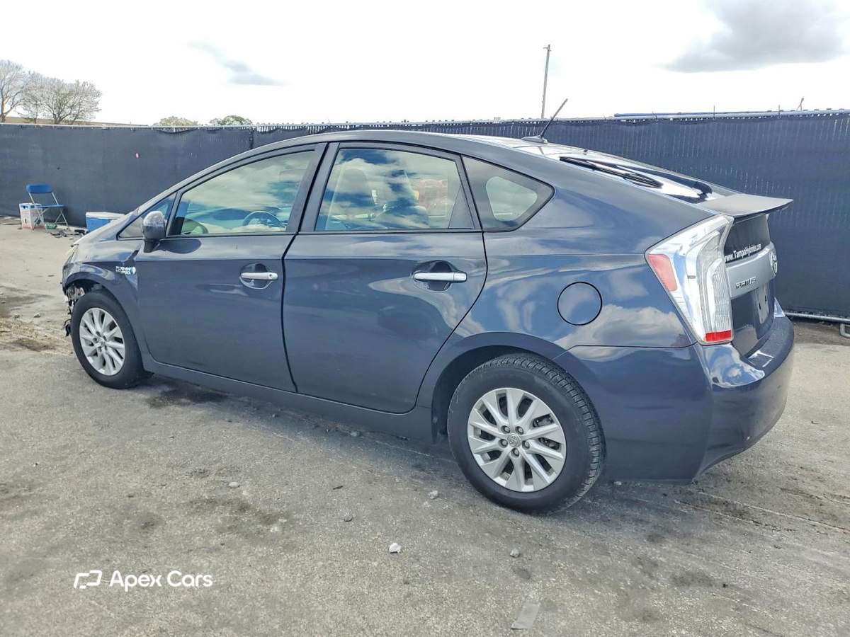 Toyota Prius 2012