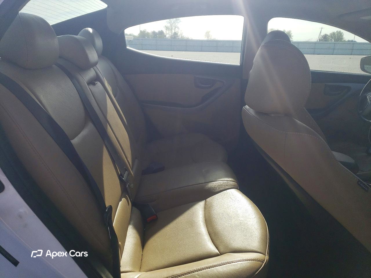 Hyundai Elantra 2013