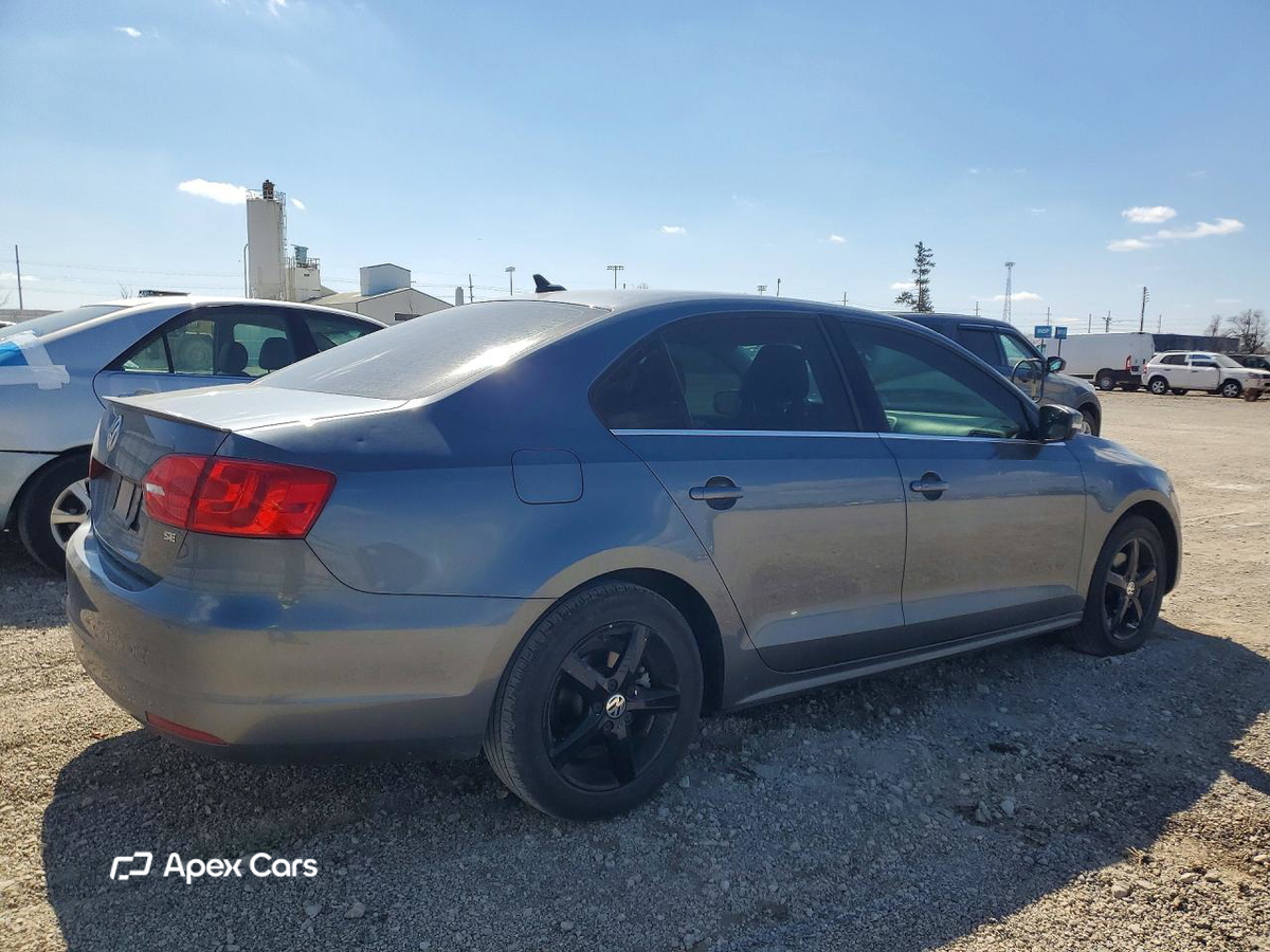 Volkswagen Jetta 2014