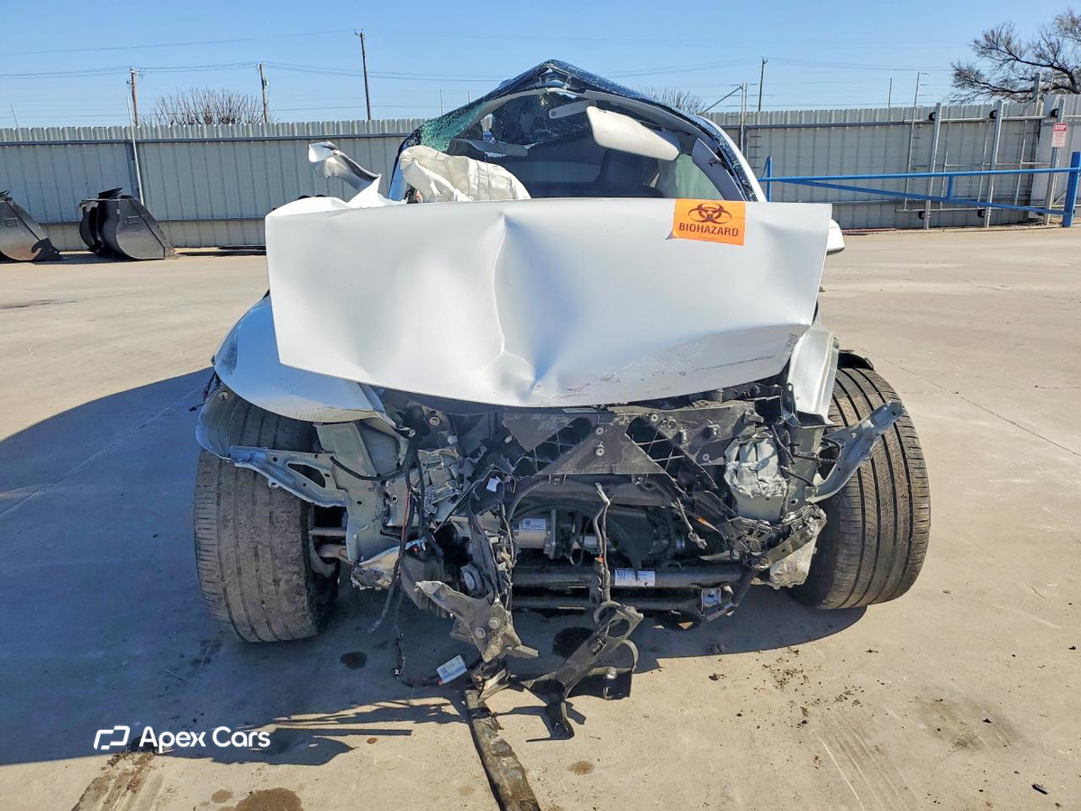 Tesla Model Y 2026