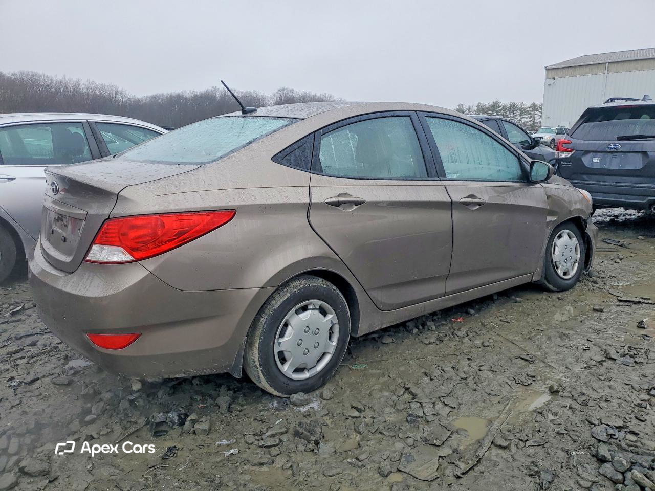Hyundai Accent 2013