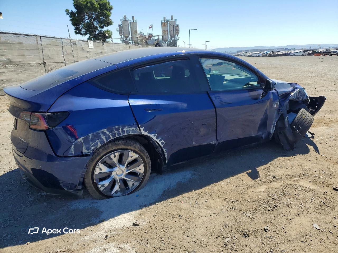 Tesla Model Y 2024