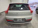 Volvo XC40 2025