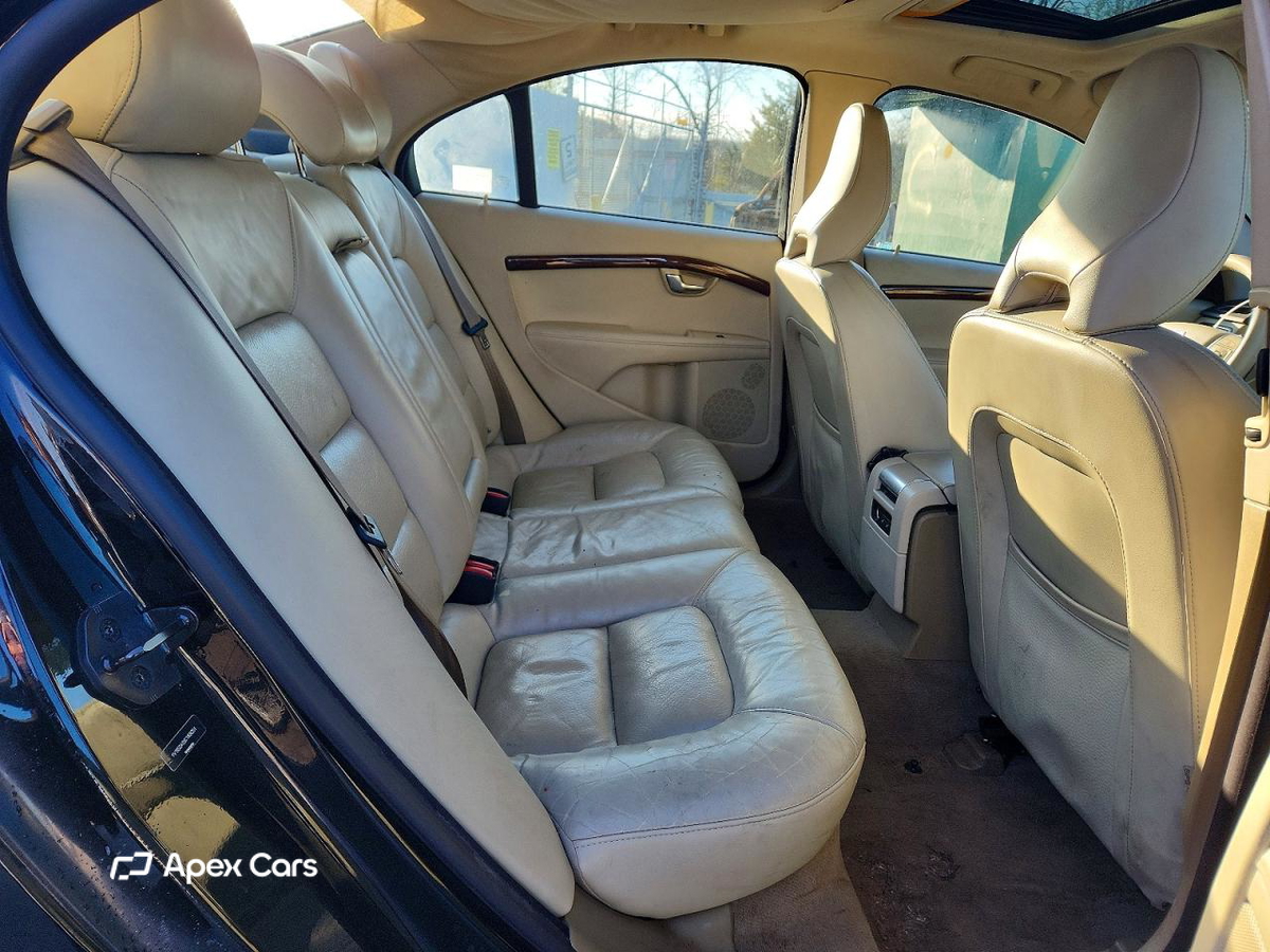 Volvo S80 2012