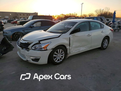 Nissan Altima 2015 - Zdjęcie 1 z 13