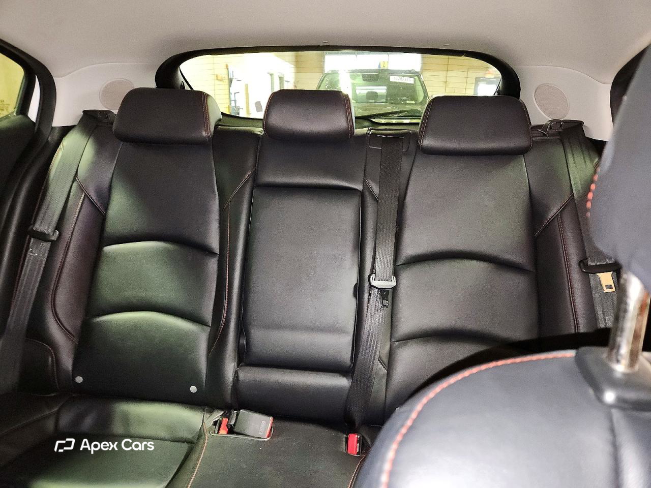 Mazda 3 2015