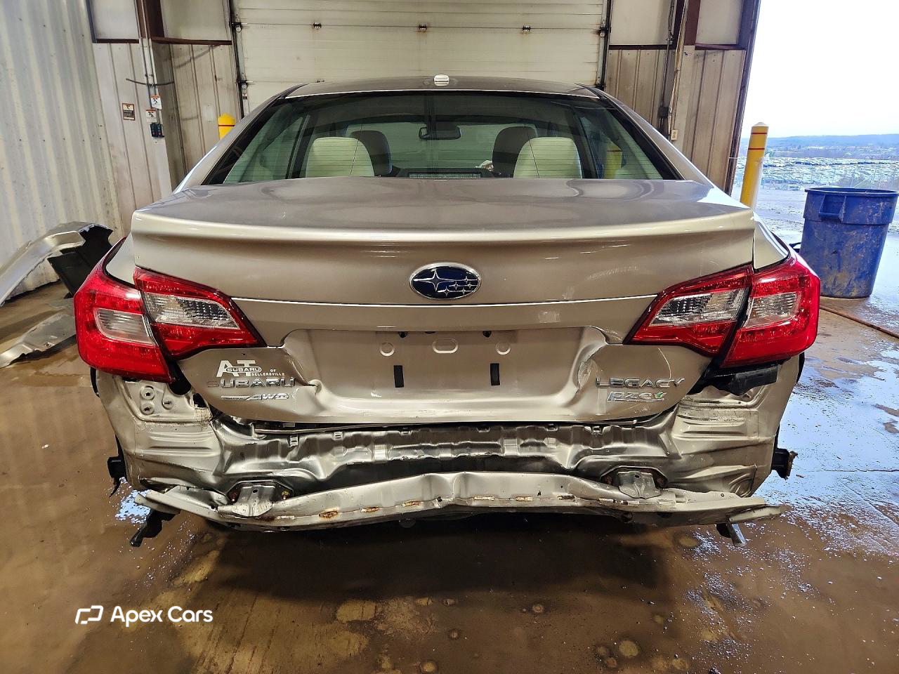 Subaru Legacy 2015