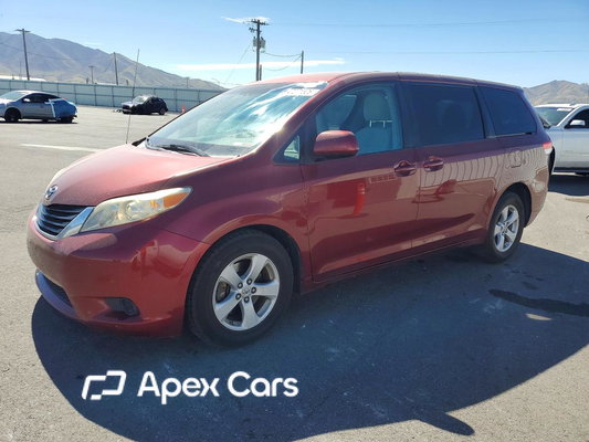 Toyota Sienna 2011 - Image 1 of 6