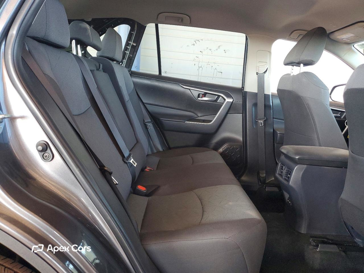 Toyota RAV 4 2025