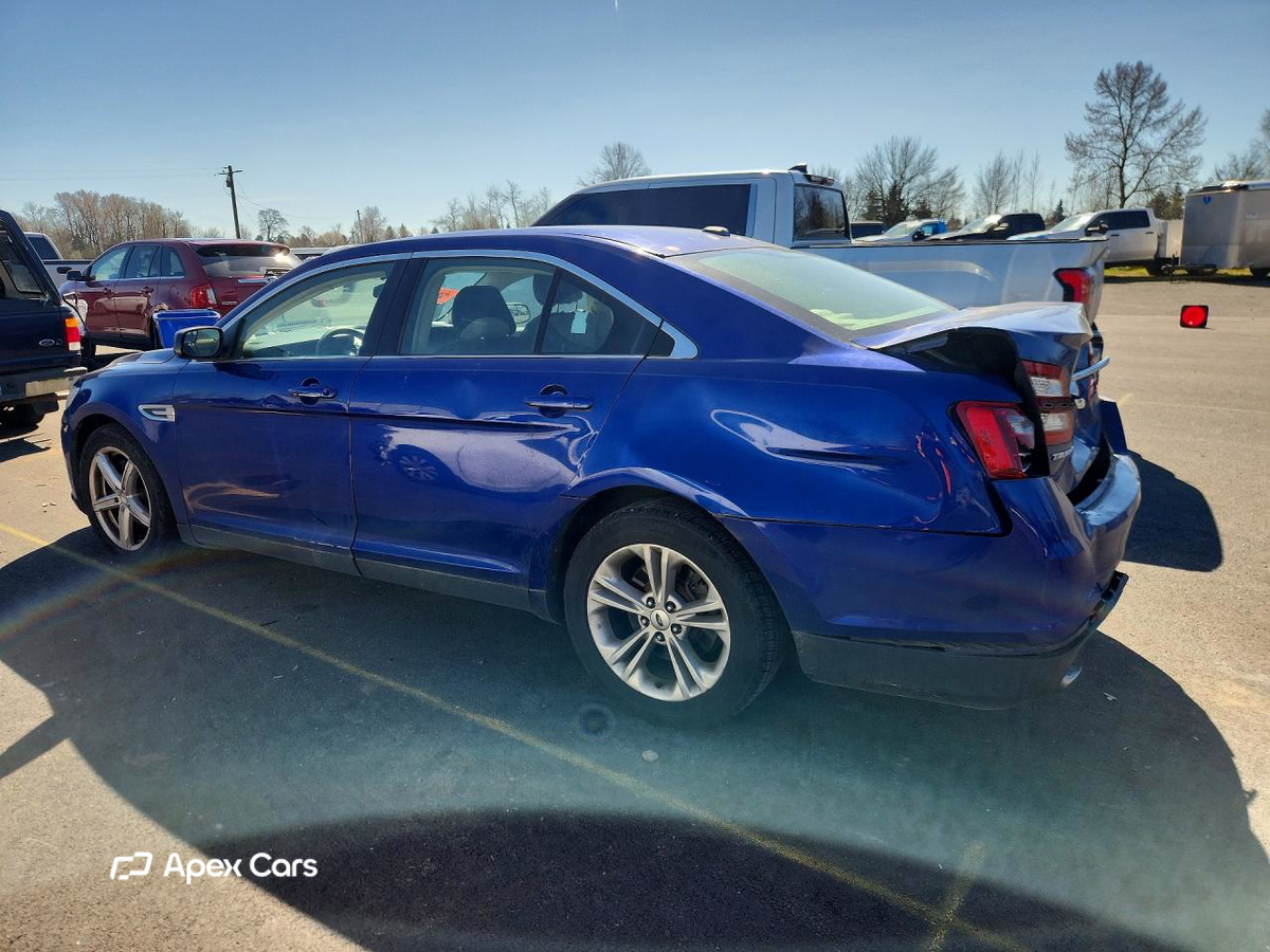Ford Taurus 2015