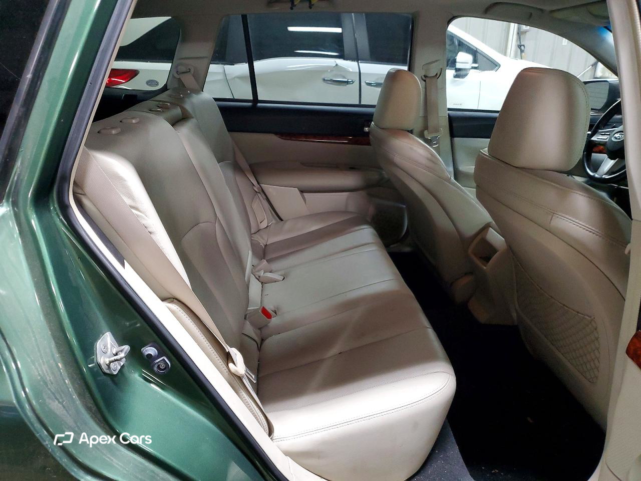 Subaru Legacy 2011