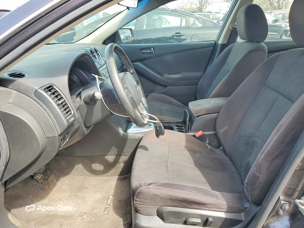 Nissan Altima 2011