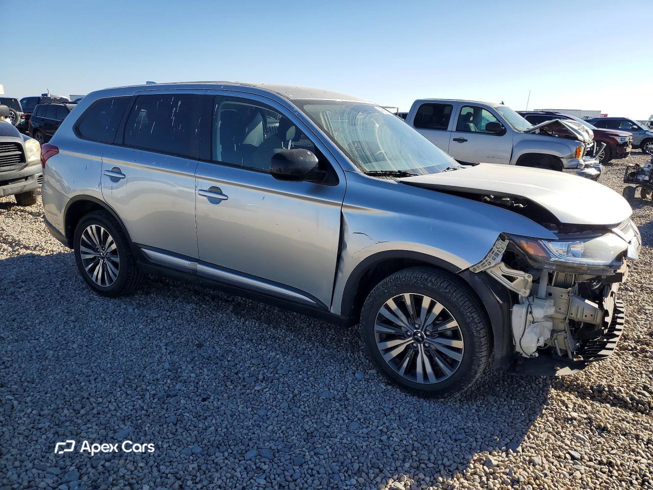Mitsubishi Outlander 2020