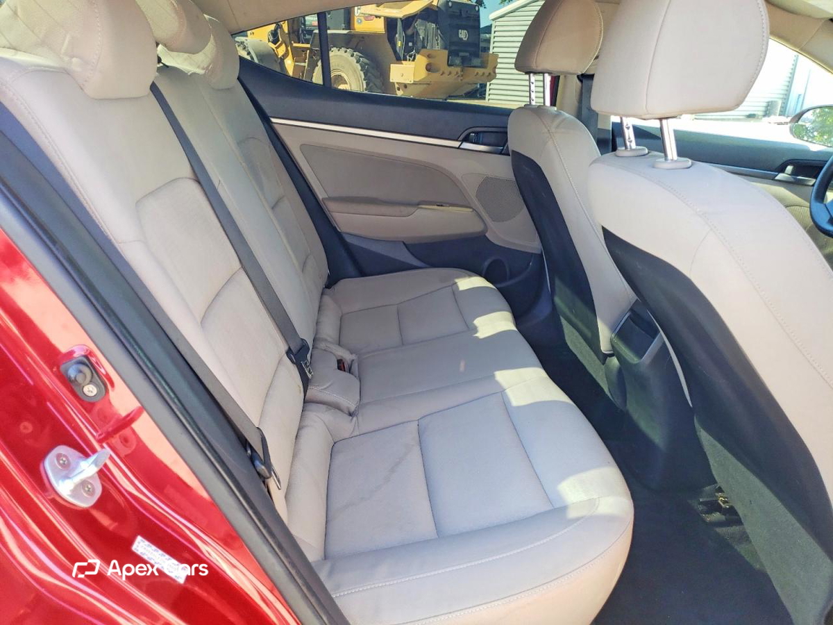 Hyundai Elantra 2017