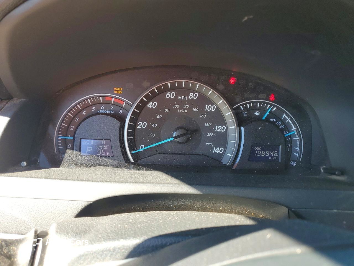 Toyota Camry 2012
