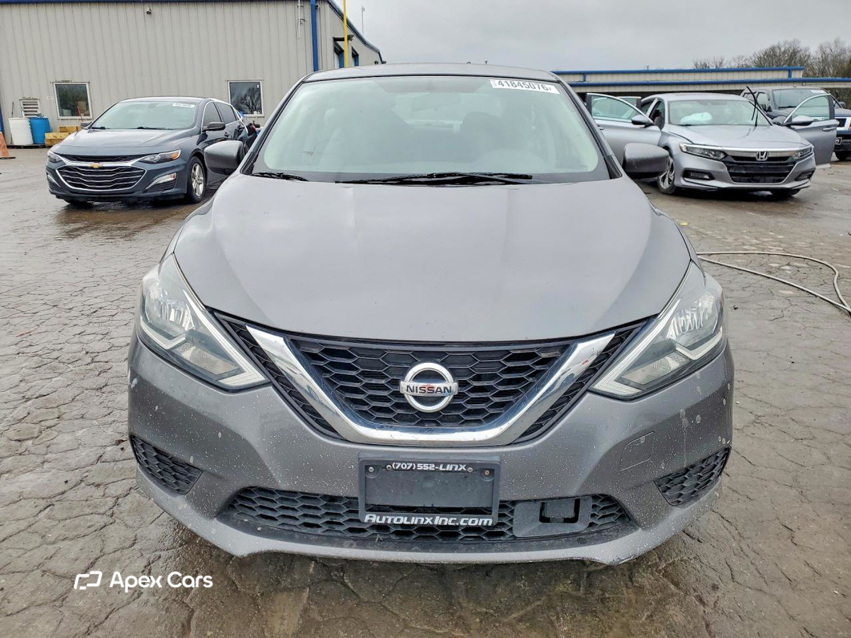 Nissan Sentra 2018