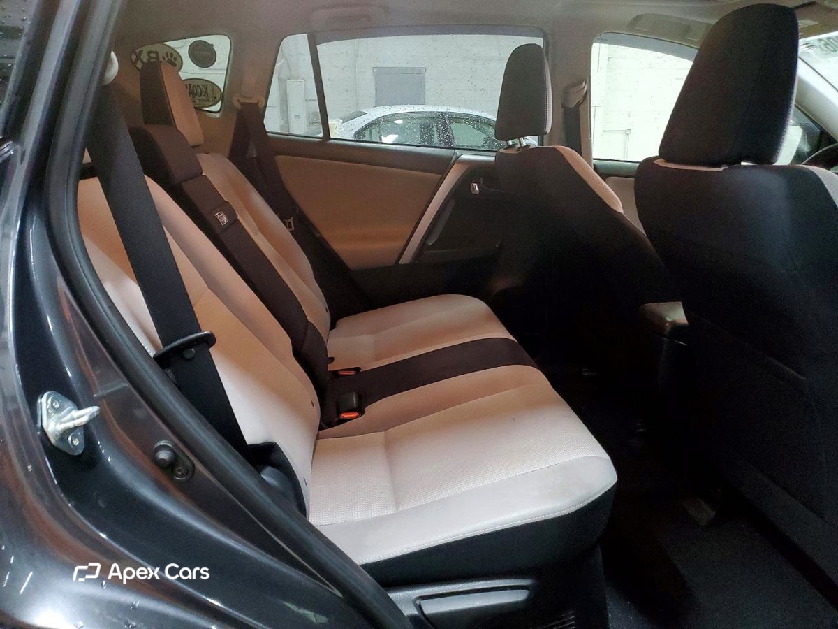 Toyota RAV 4 2016