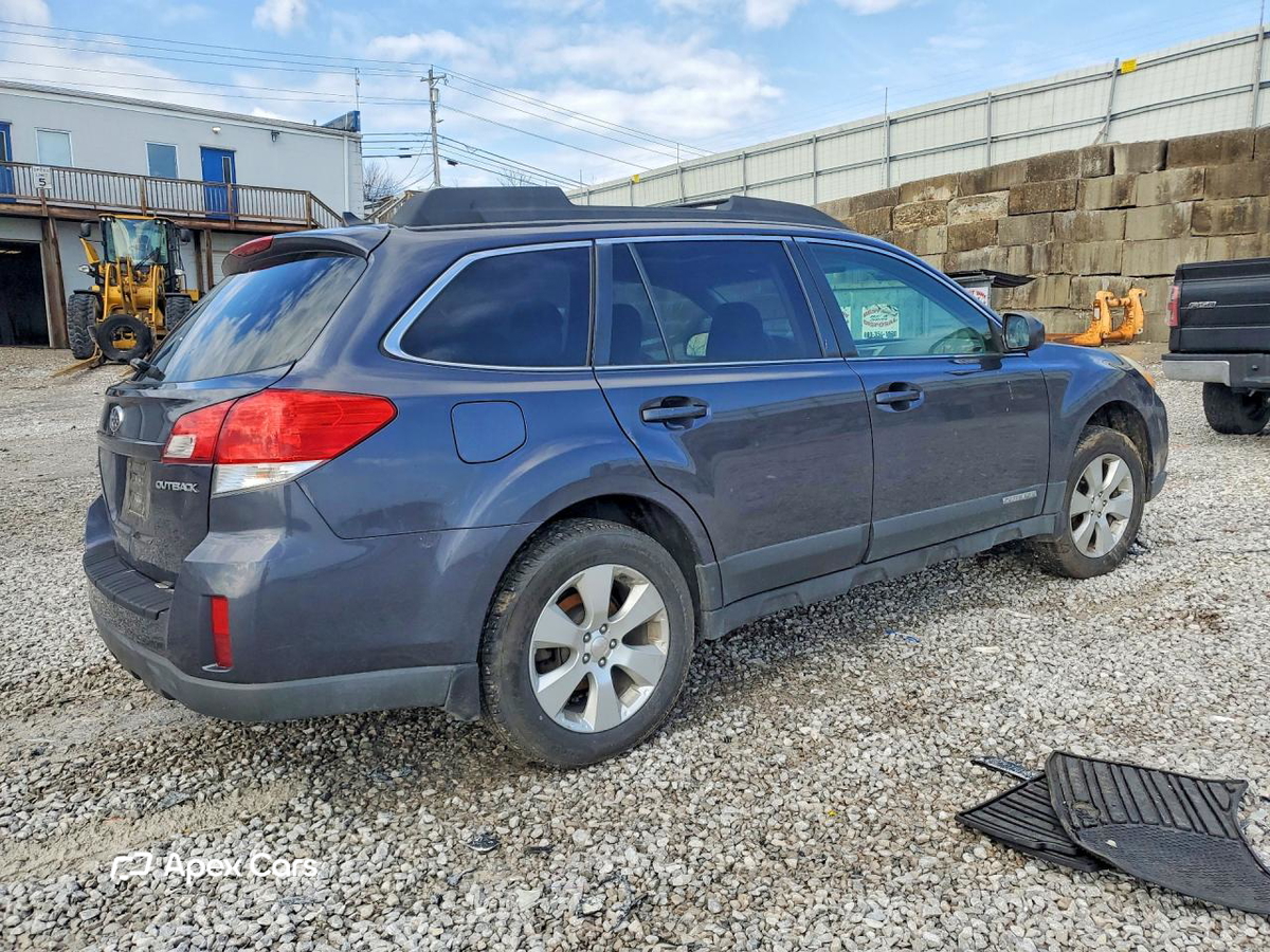 Subaru Outback 2011
