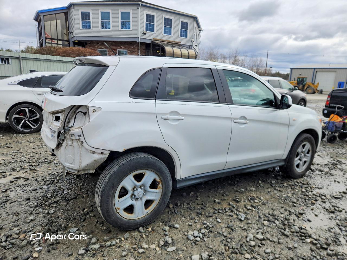 Mitsubishi Outlander 2014