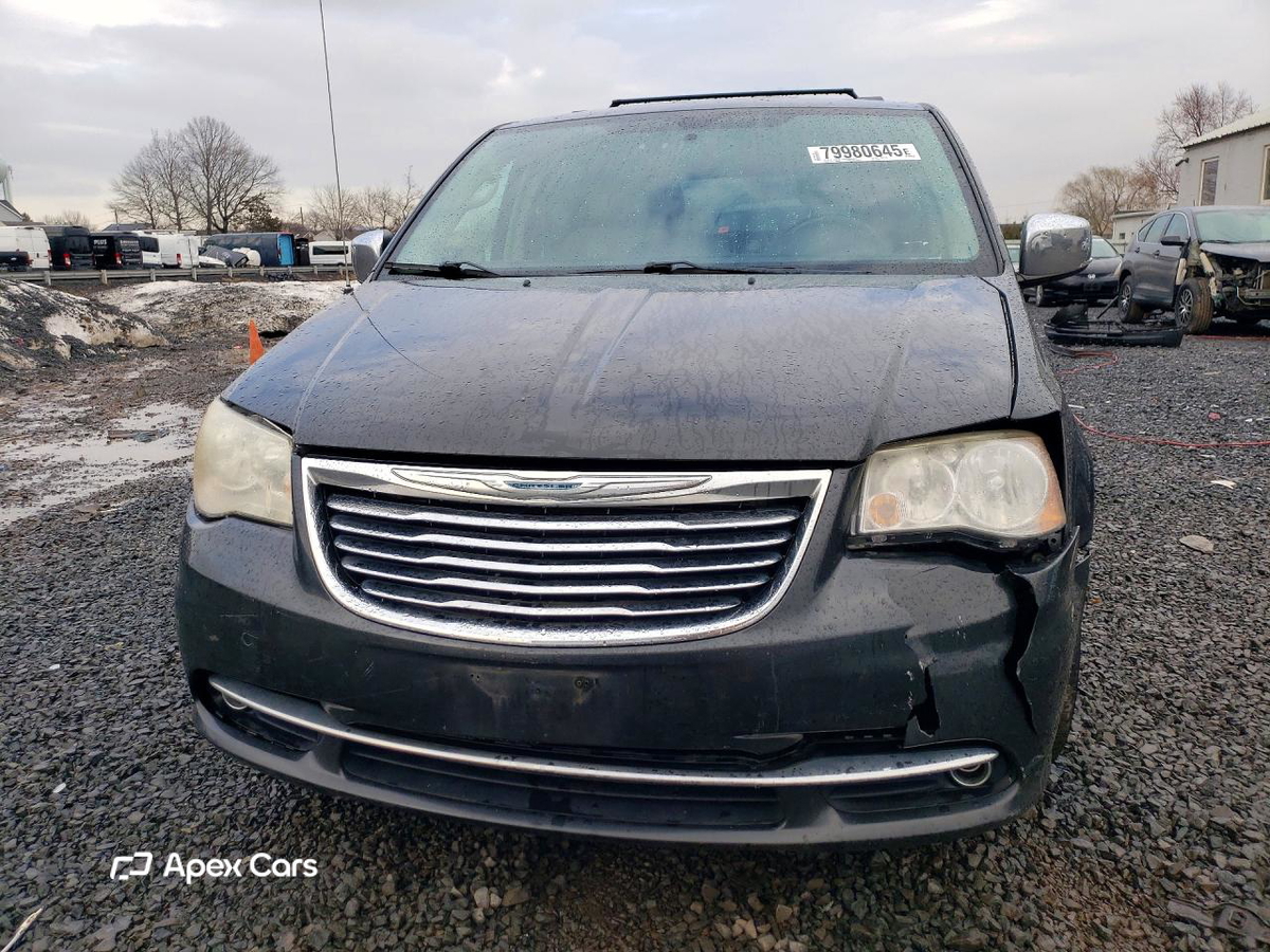 Chrysler Voyager 2012