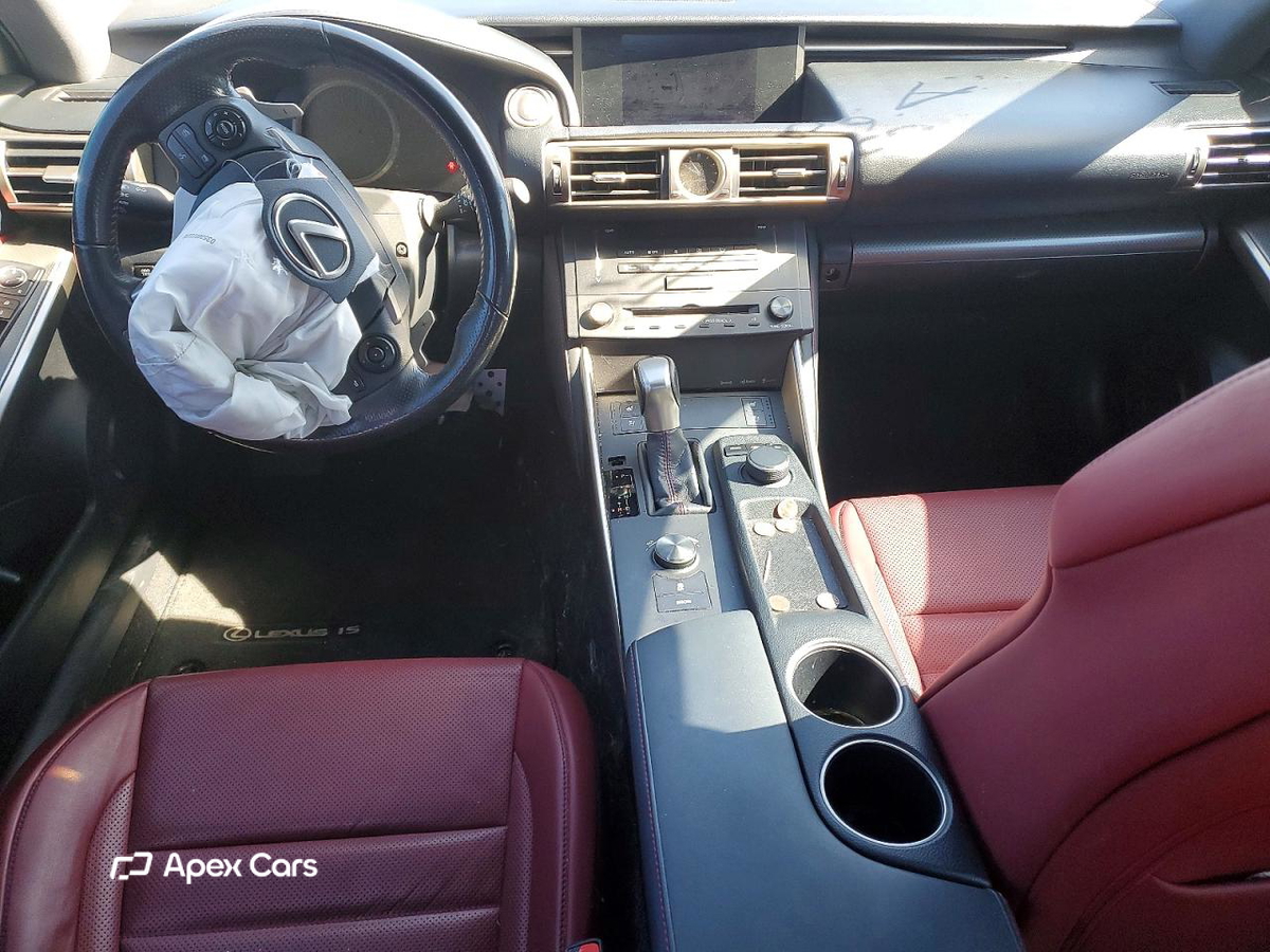 Lexus IS 2016