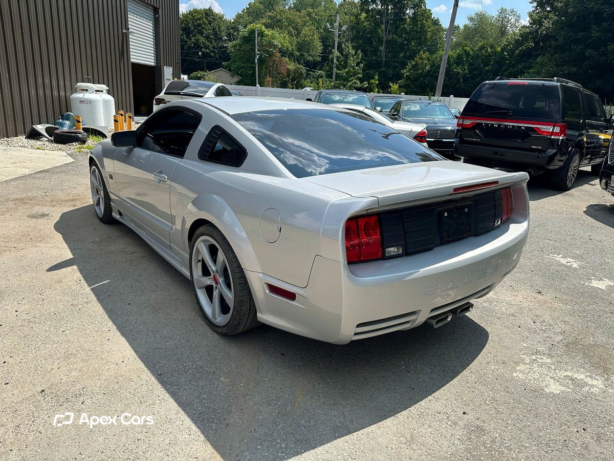 Ford Mustang 2007
