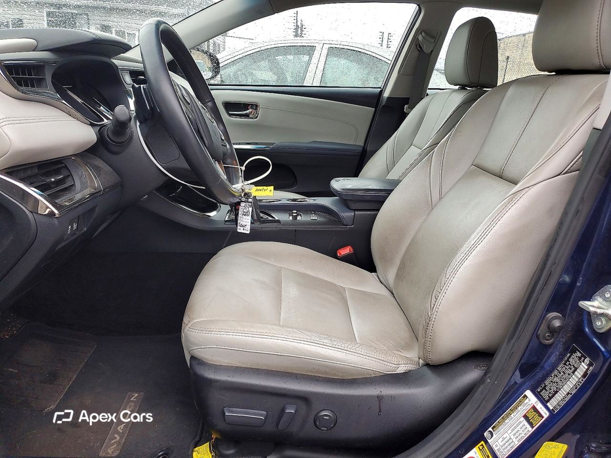 Toyota Avalon 2013