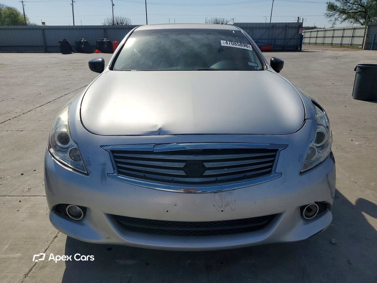 Infiniti G 2013