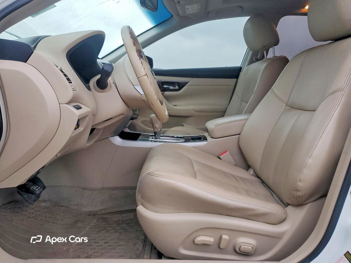 Nissan Altima 2013