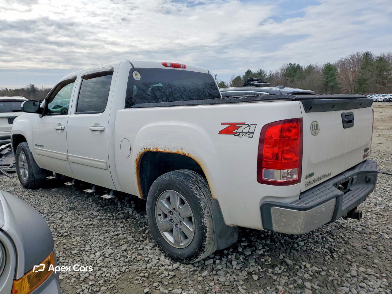 GMC Sierra 2011