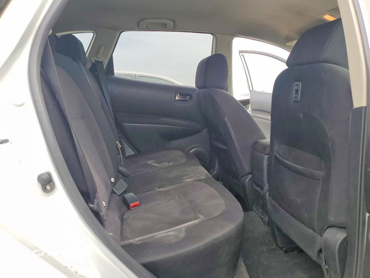 Nissan Rogue 2012