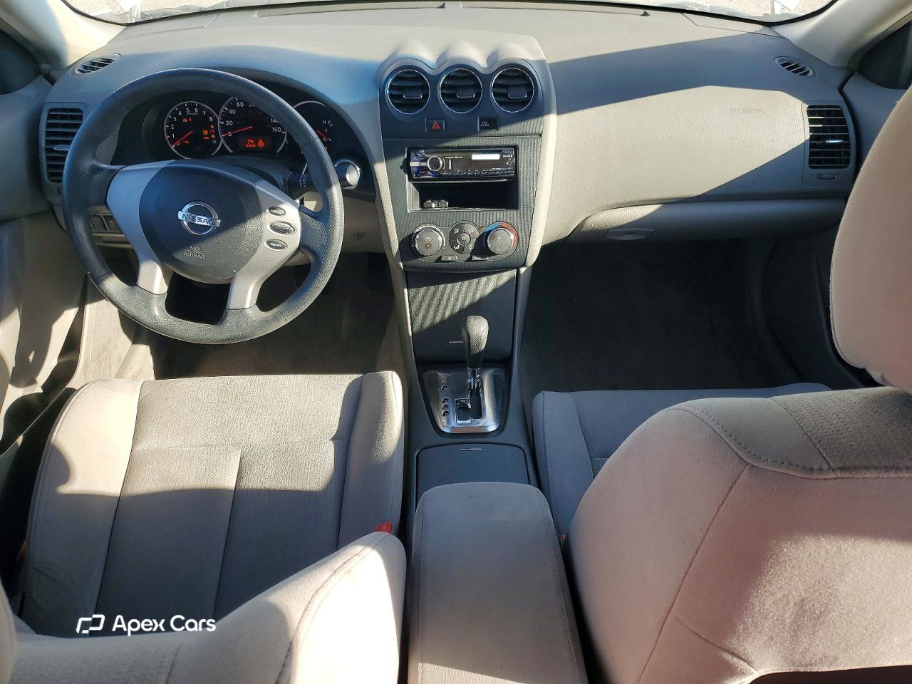 Nissan Altima 2011