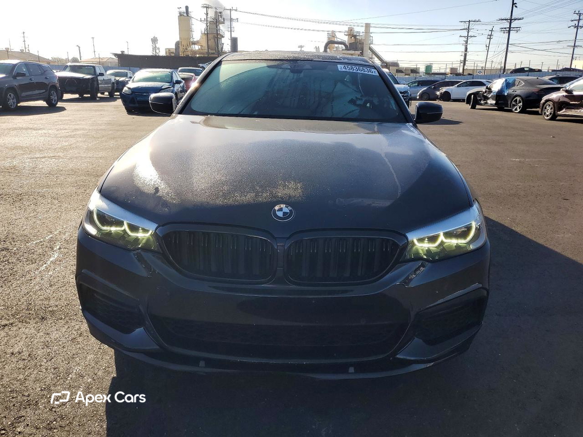 BMW Series 5 2019