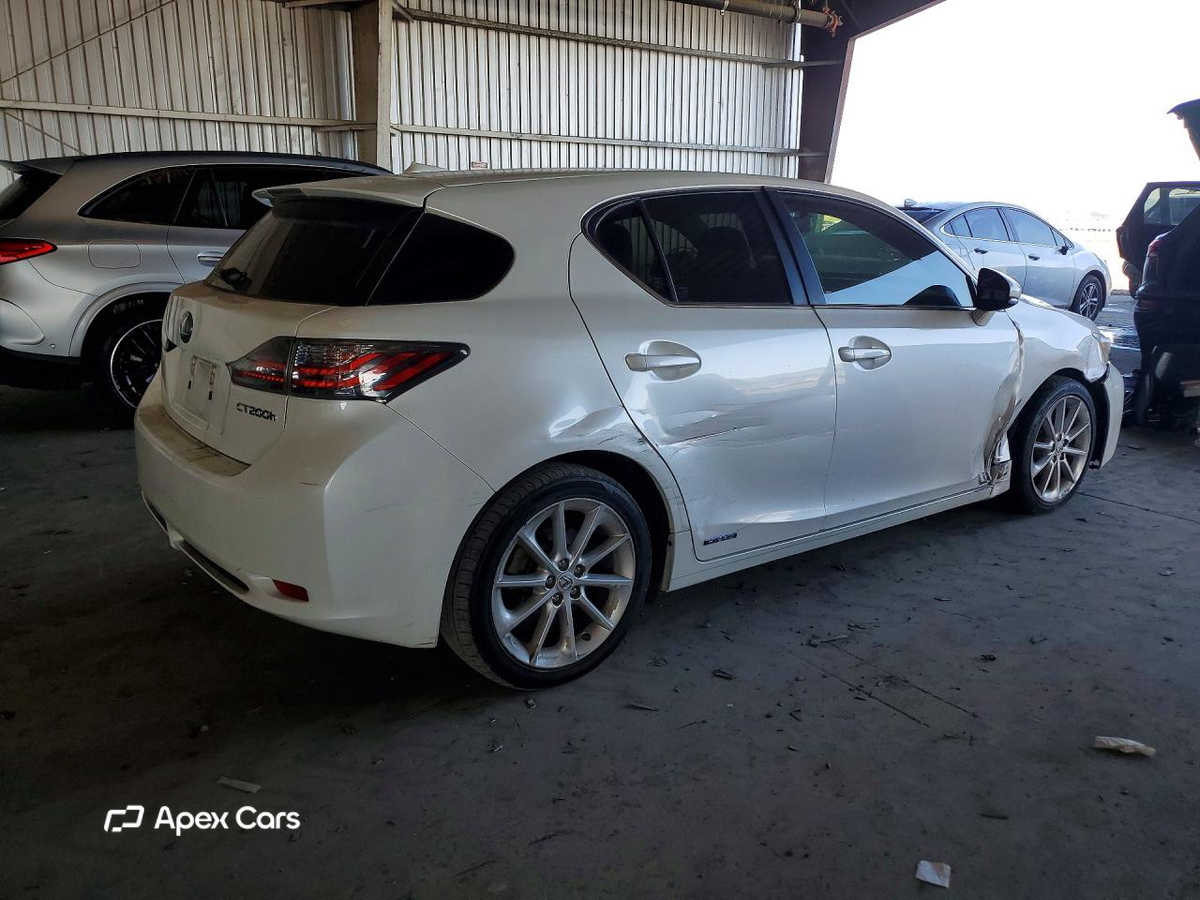 Lexus CT 2012