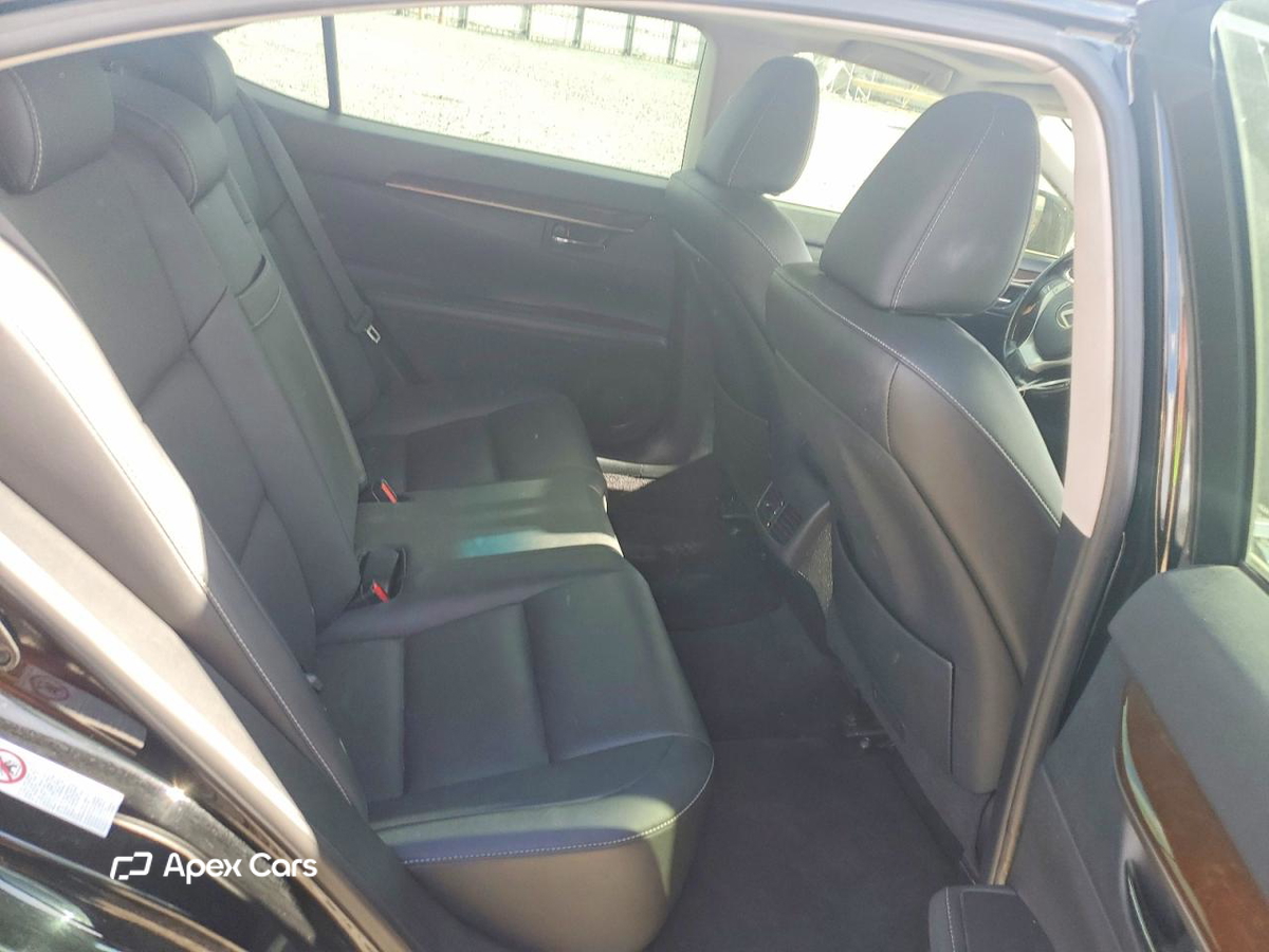 Lexus ES 2015