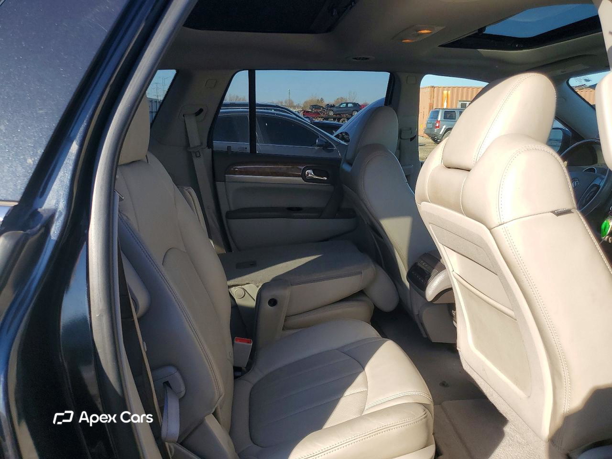 Buick Enclave 2011