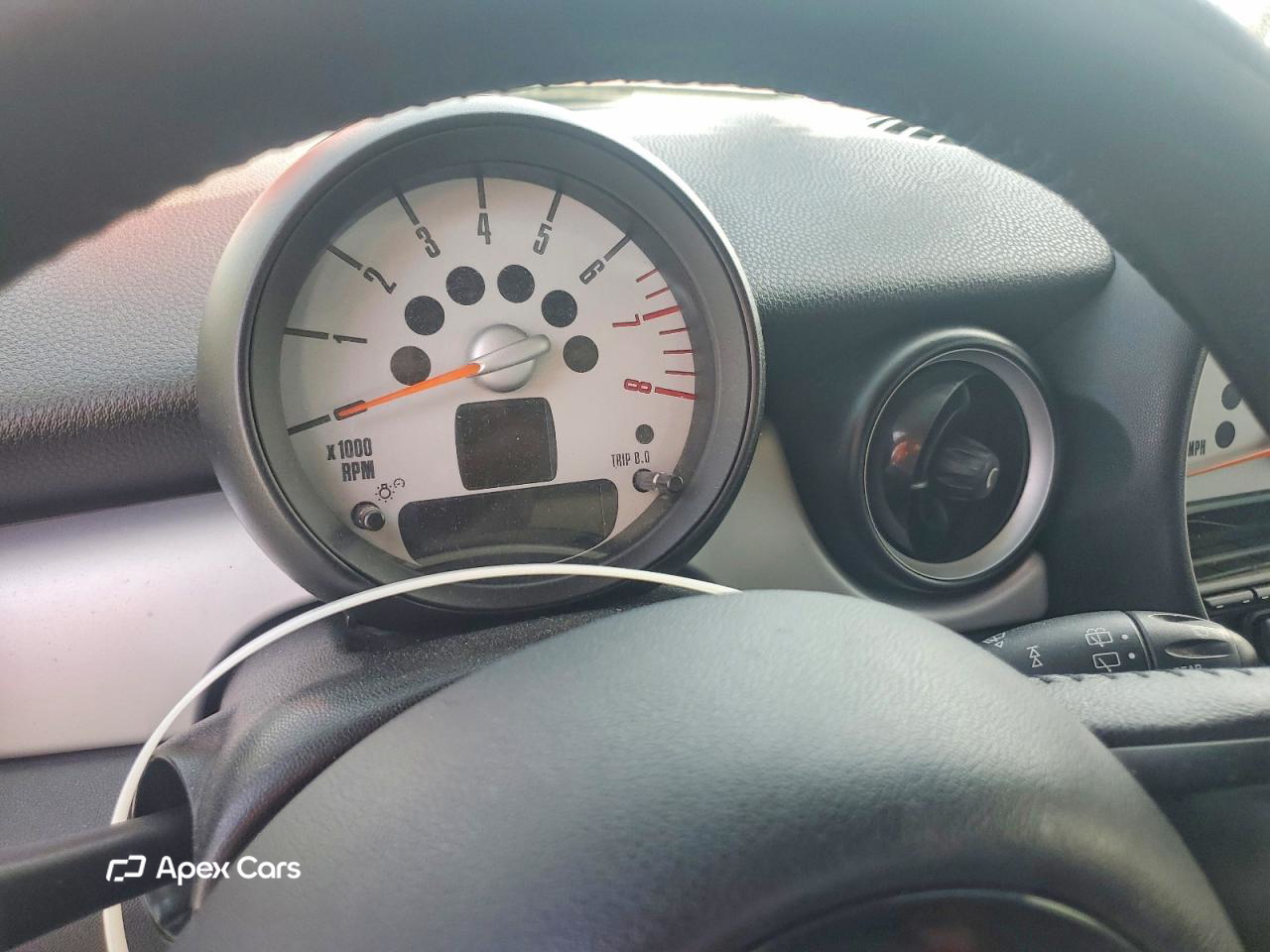 MINI Cooper 2011