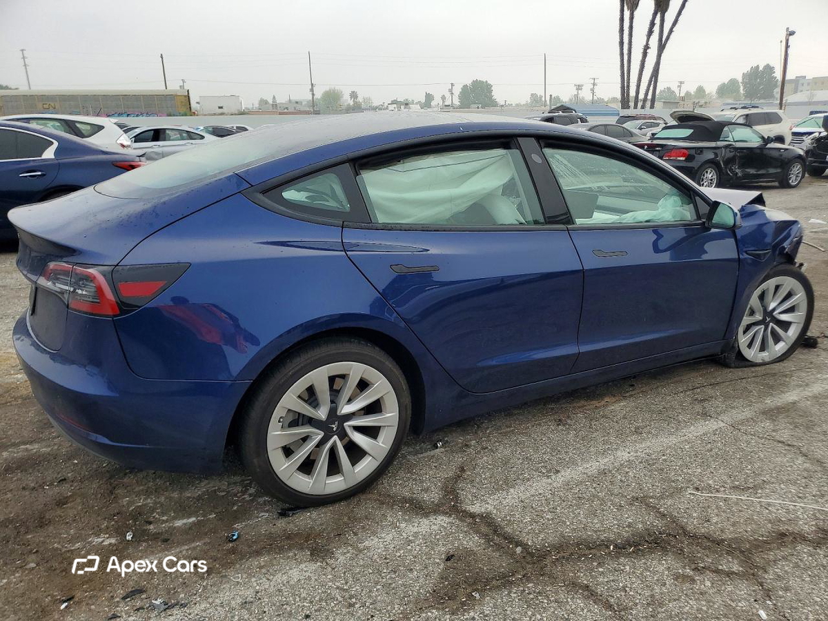 Tesla Model 3 2023