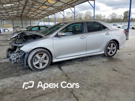 Toyota Camry 2012 - Image 1 of 13