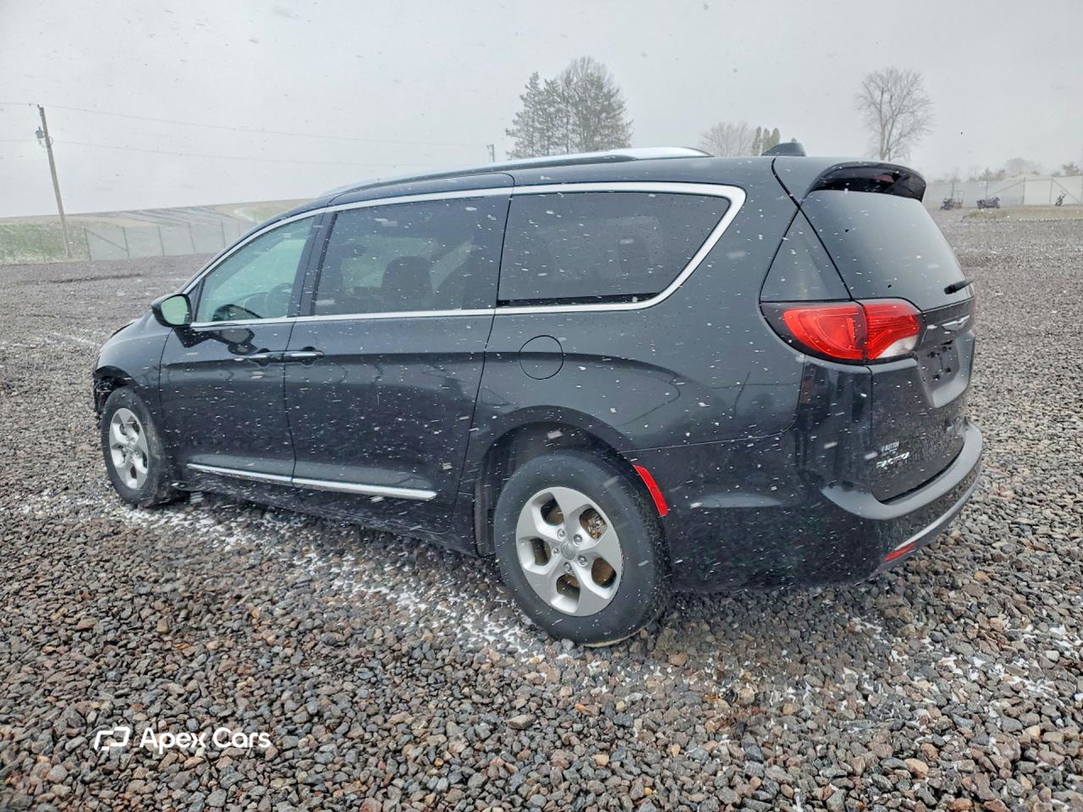 Chrysler Pacifica 2017