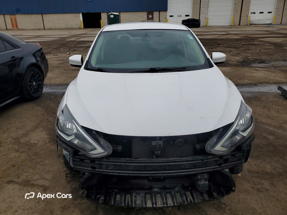 Nissan Sentra 2019