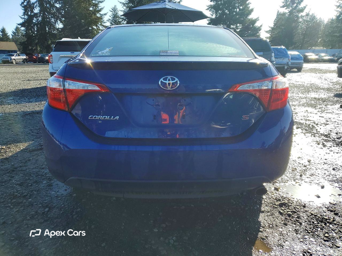 Toyota Corolla 2015